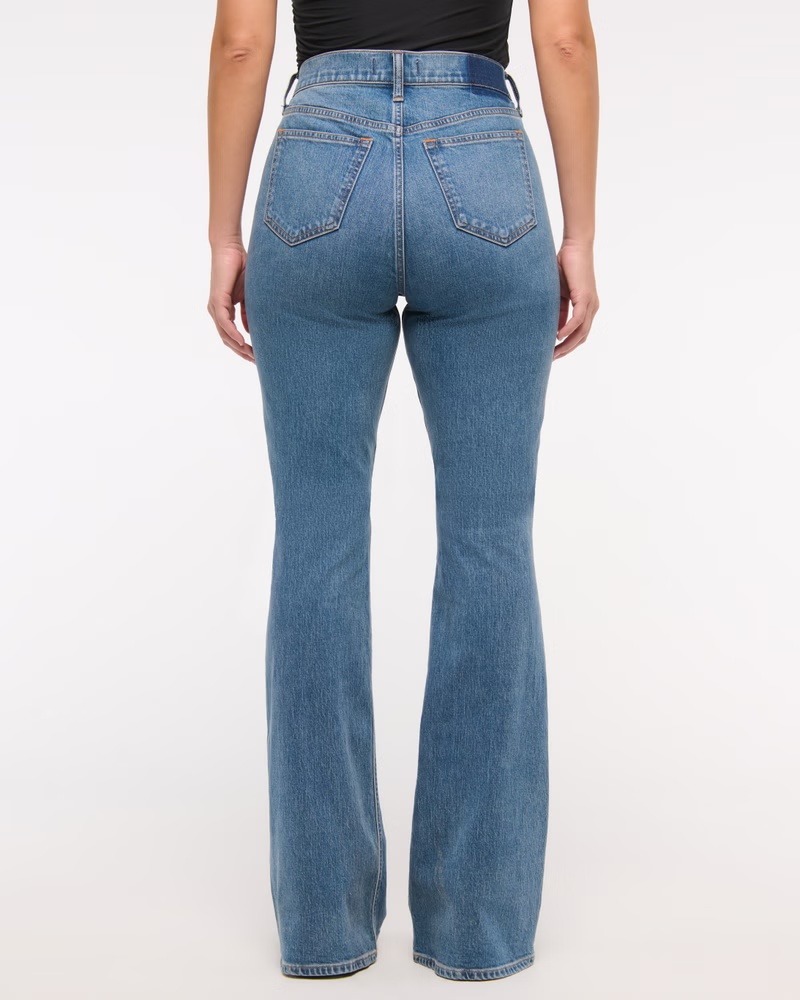 Curve Love Mid Rise Bootcut Jean 84 Curve Love Mid Rise Bootcut Jean