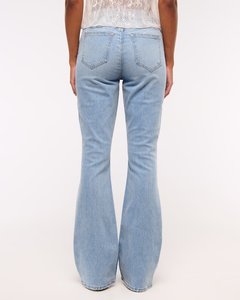 Curve Love Mid Rise Bootcut Jean 115 Curve Love Mid Rise Bootcut Jean