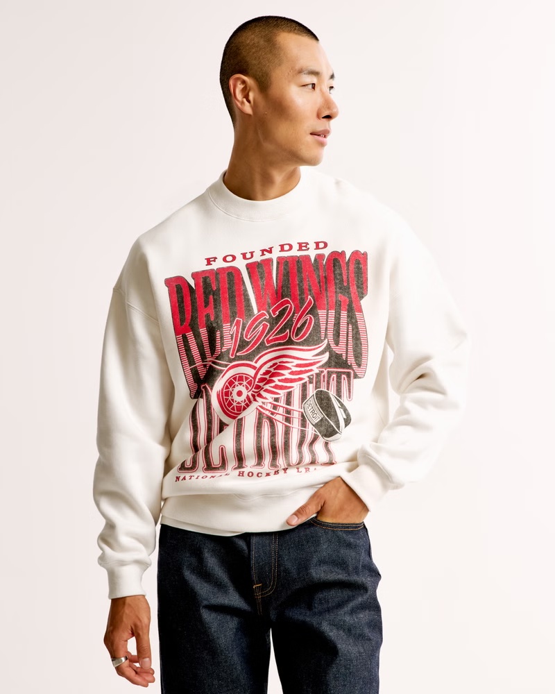 Detroit Red Wings Graphic Crew Sweatshirt 1 Detroit Red Wings Graphic Crew Sweatshirt