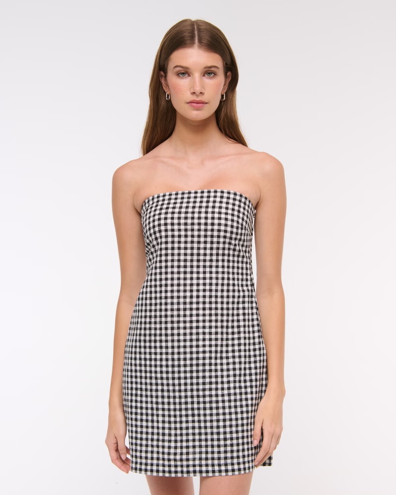 The A&F Scarlett Strapless Linen-Blend Skort 1 The A&F Scarlett Strapless Linen-Blend Skort