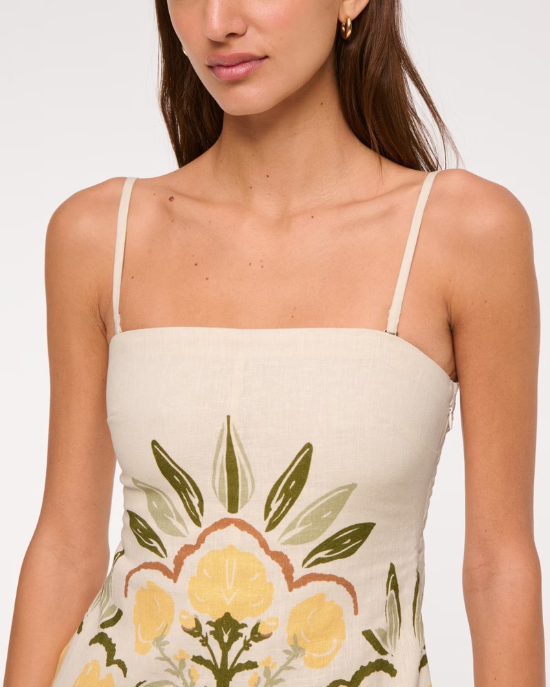 The A&F Scarlett Strapless Linen-Blend Skort 54 The A&F Scarlett Strapless Linen-Blend Skort
