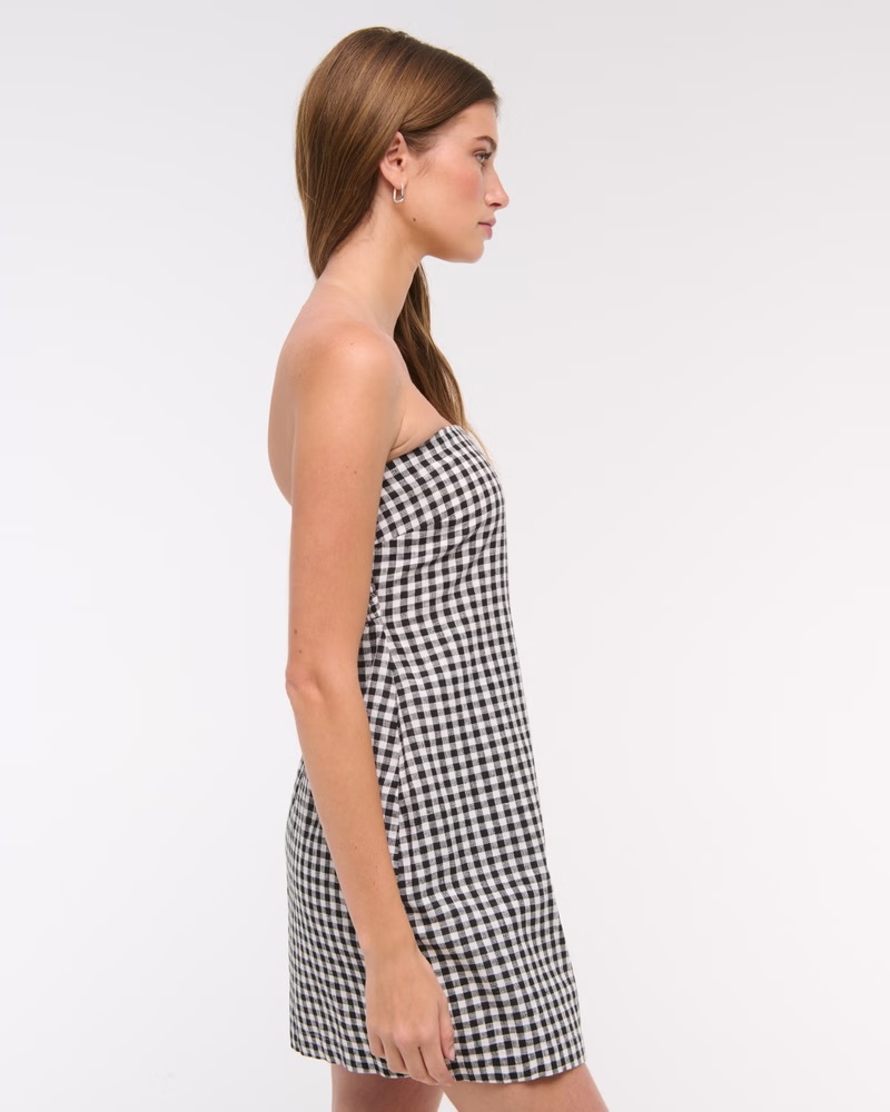 The A&F Scarlett Strapless Linen-Blend Skort 48 The A&F Scarlett Strapless Linen-Blend Skort